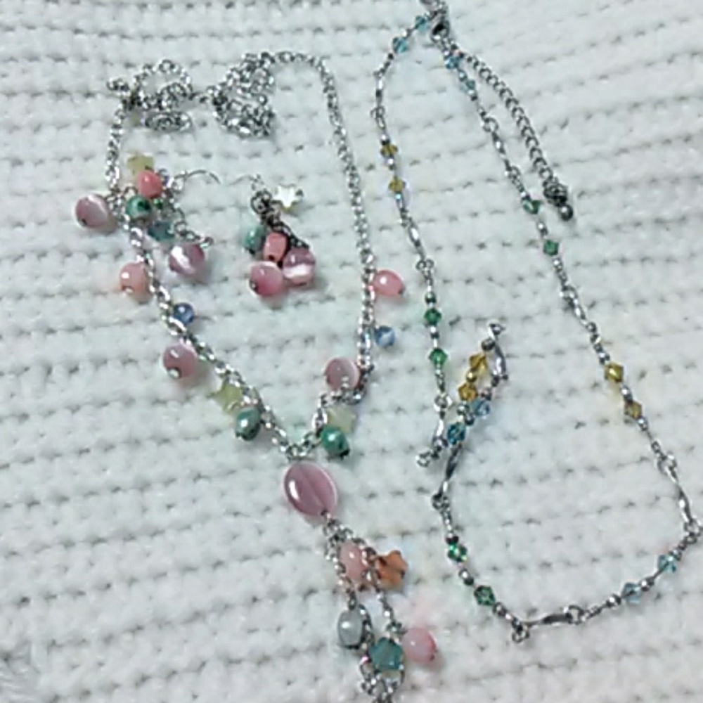 Lot of two necklaces,one has matching earrings